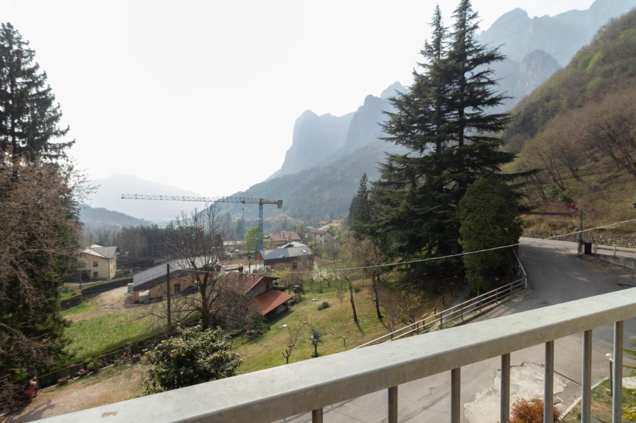 La Pineta - Le Casette Di Osvaldo Lecco Exteriér fotografie